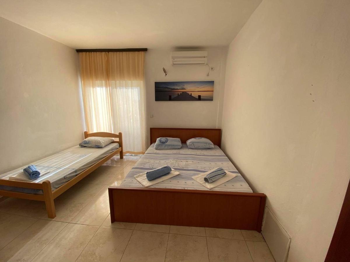 Etna Apartments Ulcinj Esterno foto
