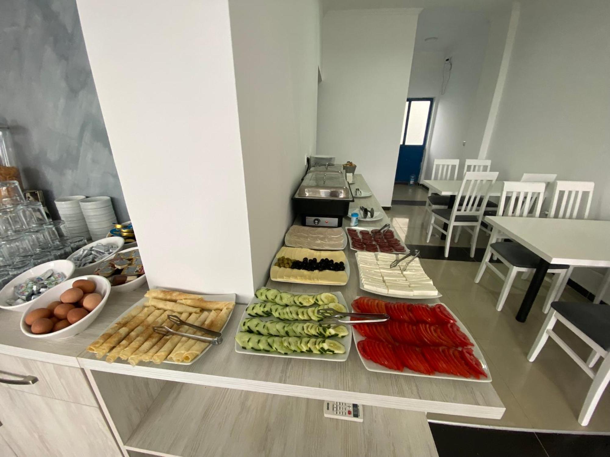 Etna Apartments Ulcinj Esterno foto