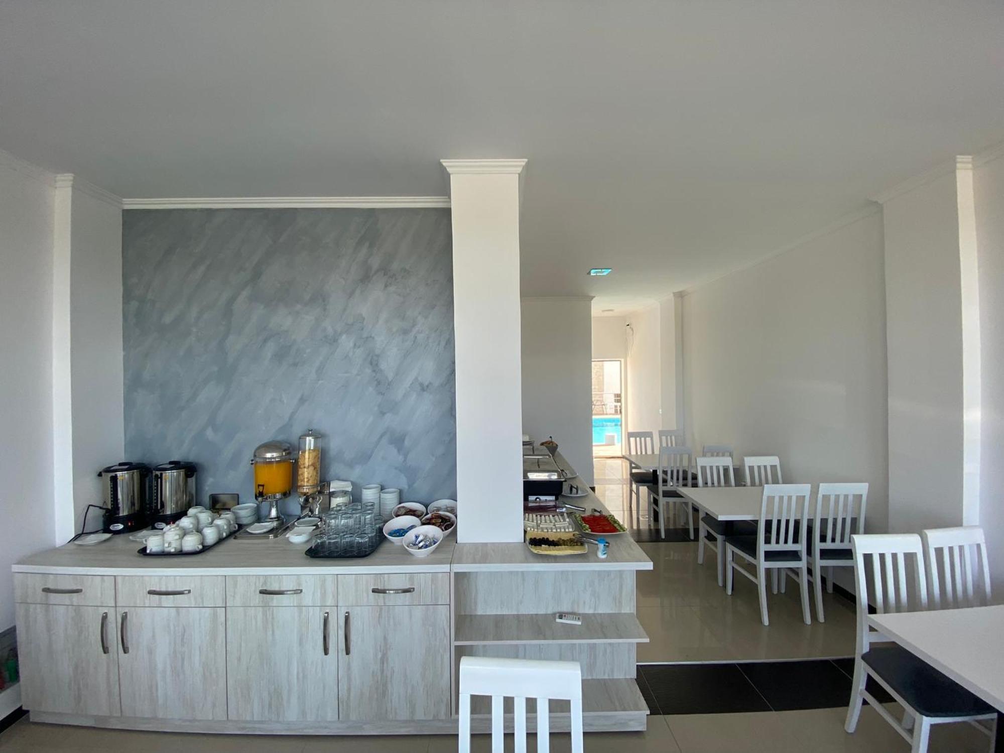 Etna Apartments Ulcinj Esterno foto