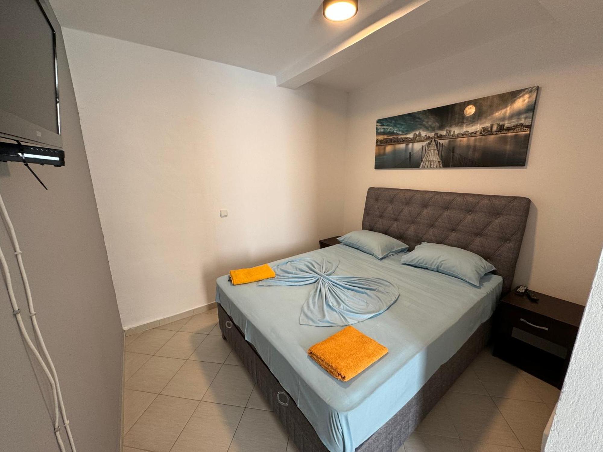 Etna Apartments Ulcinj Esterno foto