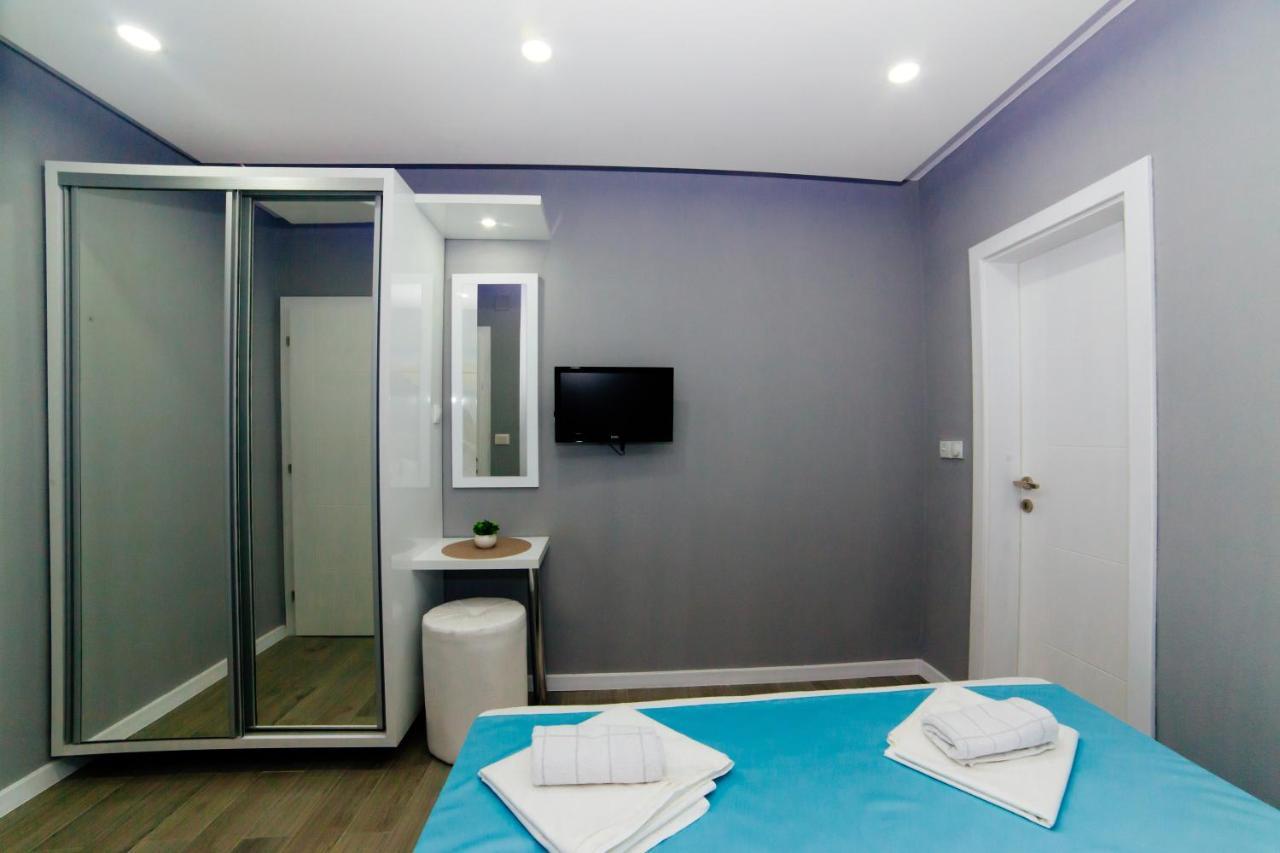 Etna Apartments Ulcinj Esterno foto