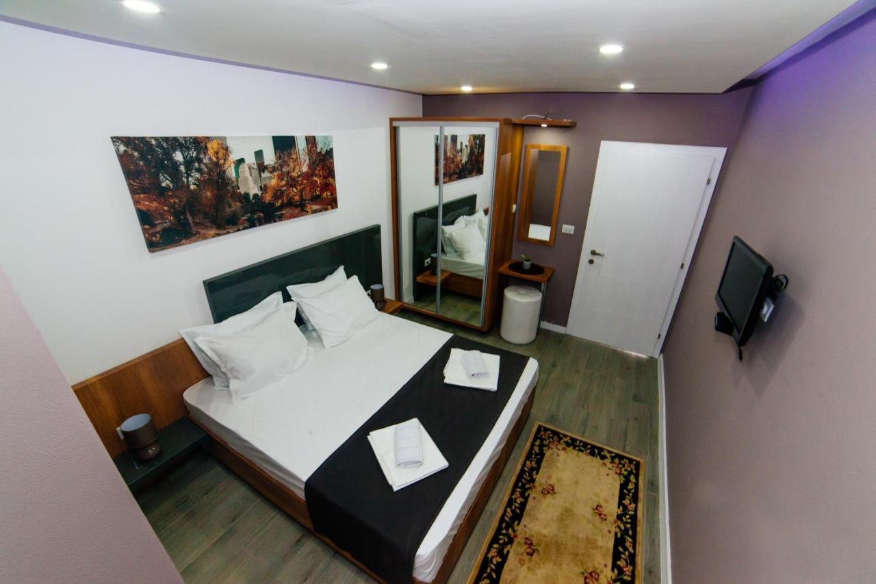Etna Apartments Ulcinj Esterno foto
